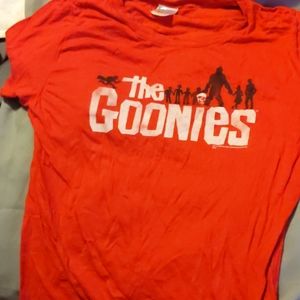Never worn Goonies tee